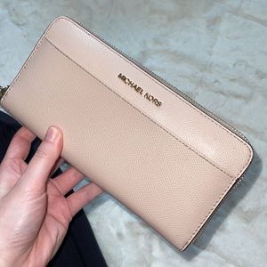 Michael Kors wallet